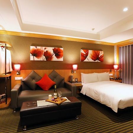 Beauty Hotels Taipei - Hotel Bchic Bagian luar foto