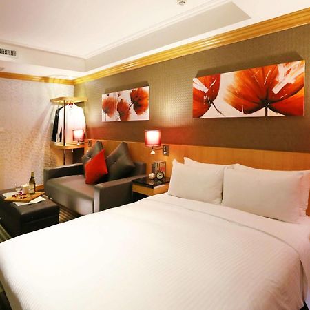 Beauty Hotels Taipei - Hotel Bchic Bagian luar foto